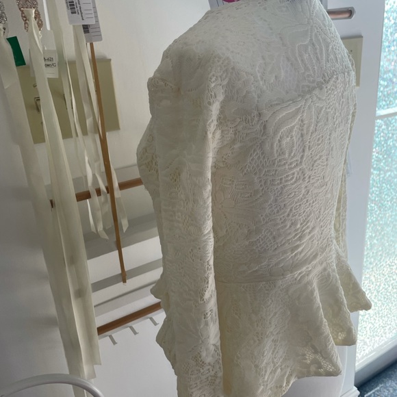 Bebe peplum shirt - Picture 3 of 3